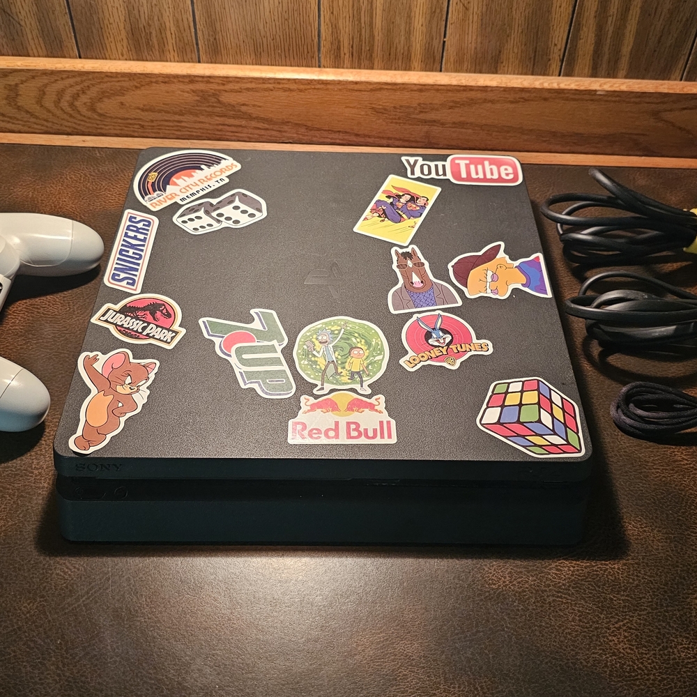 PS4 Slim (Fair condition)